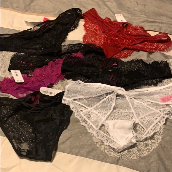 La SENZA Other - 7 pair size large panties NWT